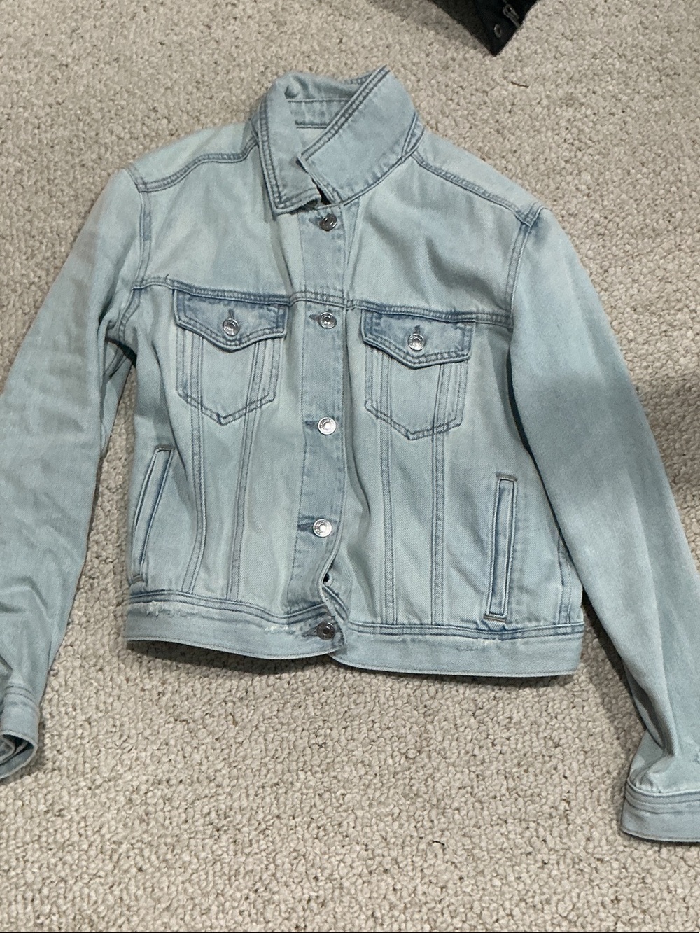 American Eagle Outfitters Light Wash Denim Jacket